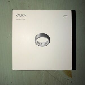 Oura Ring 4 - black size 12 NIB